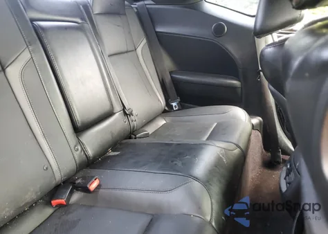 2017 Dodge Challenger Sxt z USA, uszkodzony, nr VIN 2C3CDZAG3HH592068